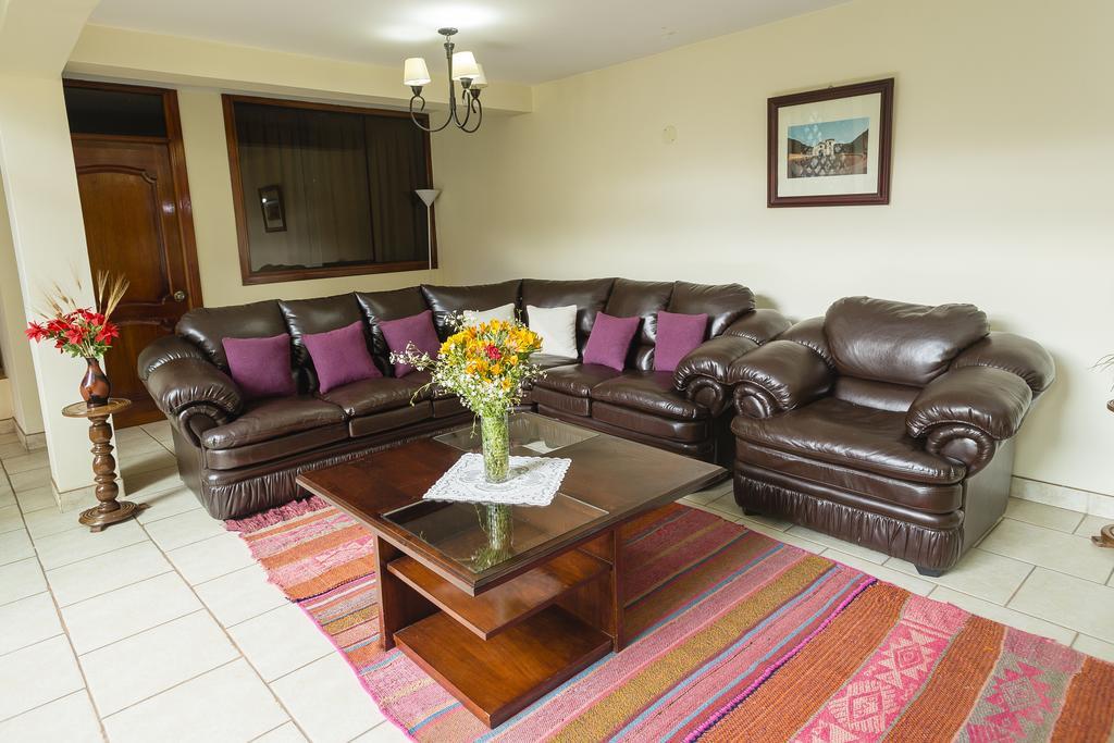 Yucay Plaza Inn Extérieur photo